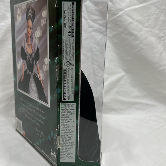 Millennium Princess Teresa barbie doll - Picture 10 of 12